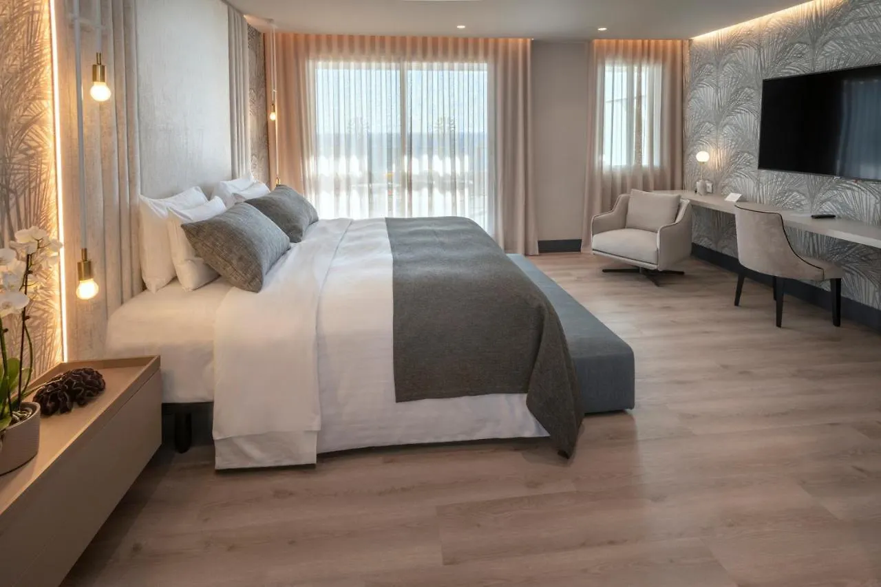 Hotel Bel Air Castelldefels 4*,